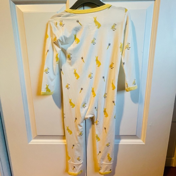 NWT Kyte Baby Zip Romper 2T Easter / Limited Edition Hop 🐥🐰 - Picture 2 of 3